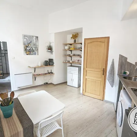 Lägenhet Lumineux Duplex Dans L'ecusson Nimois - Atypique Wifi Hyper Centre *