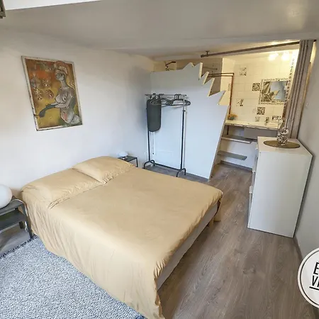 Lägenhet Lumineux Duplex Dans L'ecusson Nimois - Atypique Wifi Hyper Centre *