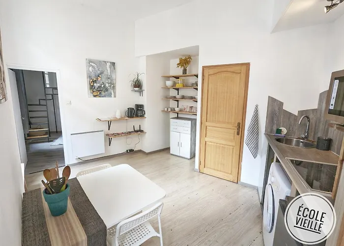 Apartment Lumineux Duplex Dans L'ecusson Nimois - Atypique Wifi Hyper Centre *